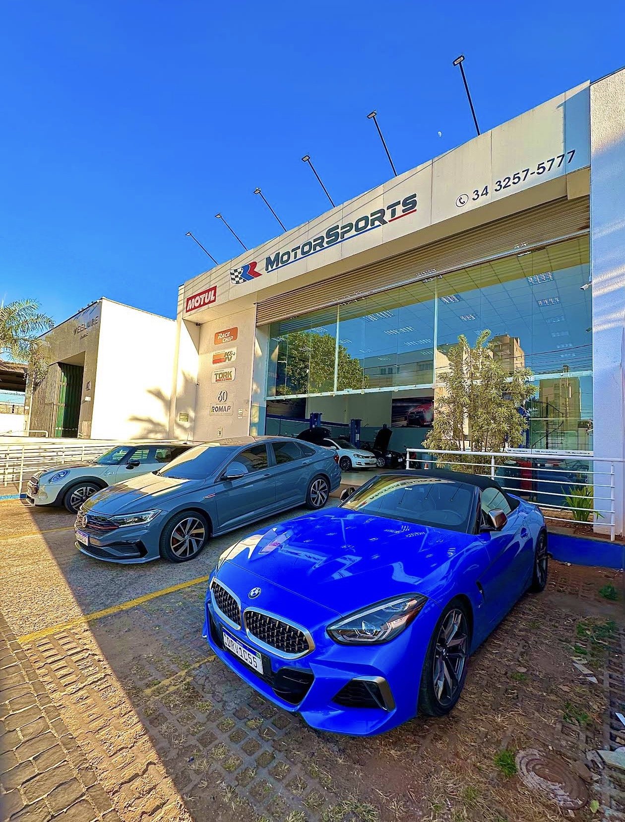 Fachada R23 MotorSports - Uberlândia